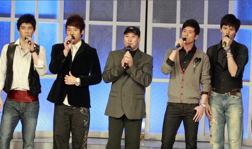 Fu Haifeng, Cai Yun, Bao Chunlai and their coach Li Yongbo at a TV show